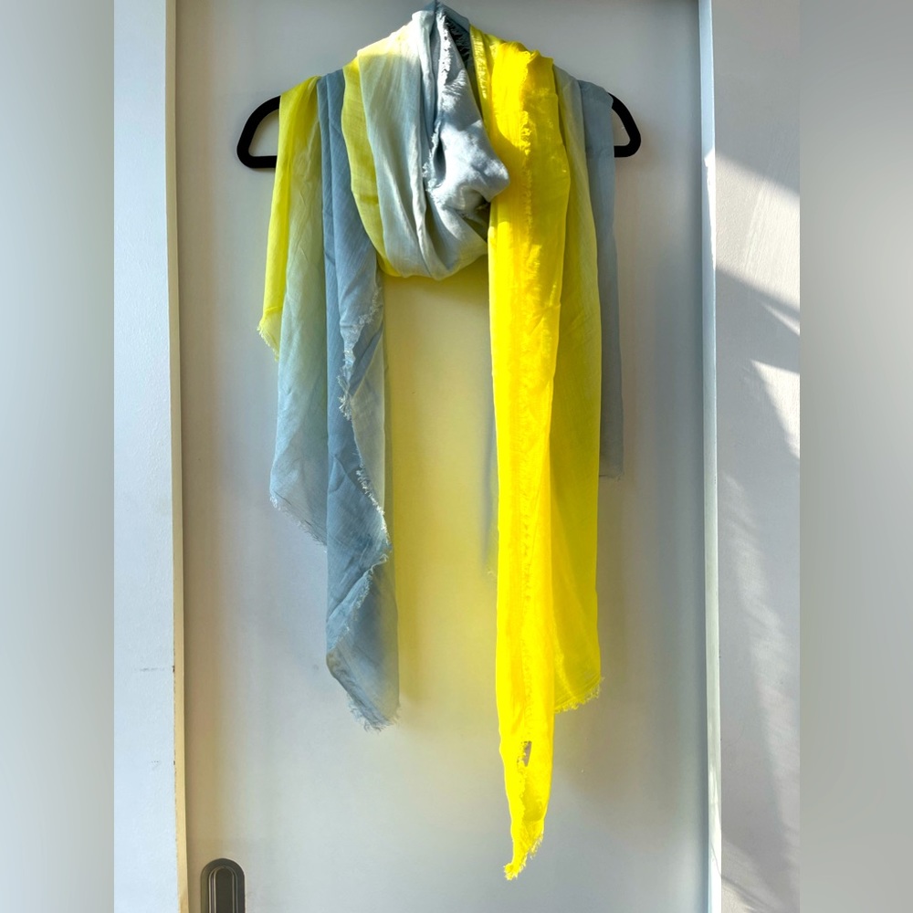 TILO Scarves Sunshine Pop! Silk & Modal and plenty of warm yellow ☀️
